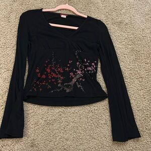 Cute Floral Black Long Sleeve